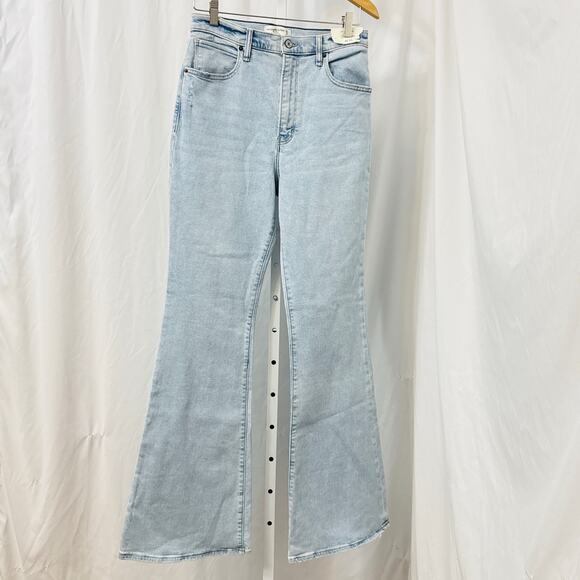 Abercrombie Fitch Ultra High Rise Flare Jeans Size 30 10 L Long Light Wash Blue - Picture 1 of 13